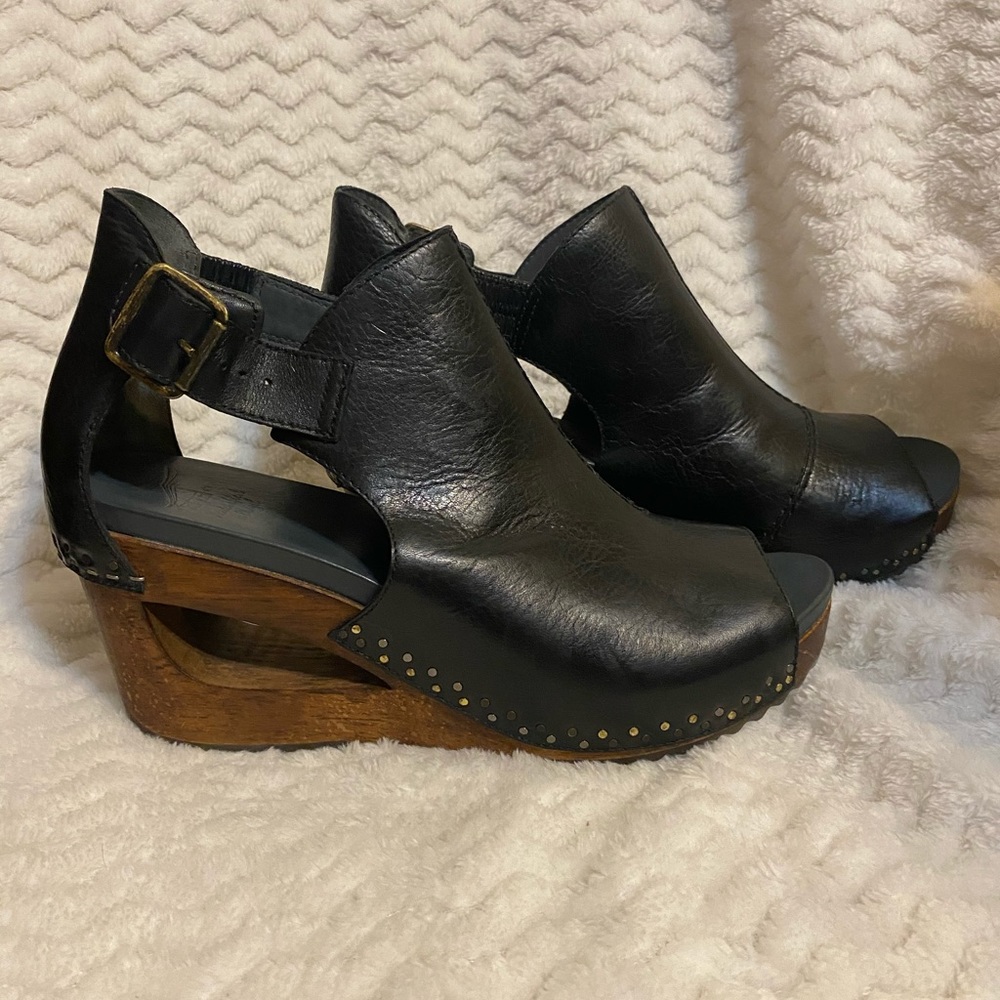 Dansko “Sable” Wedge Heels
